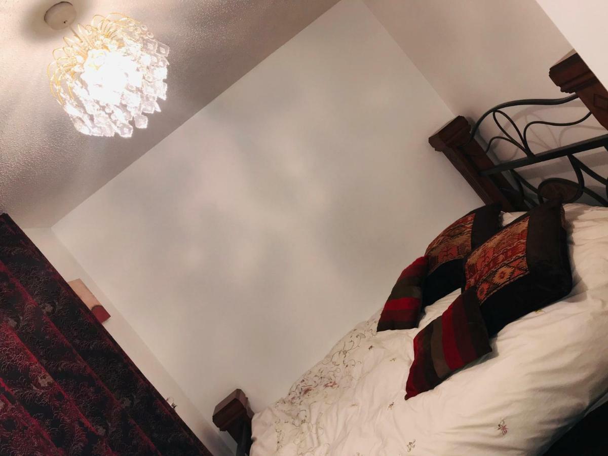 Homestay Modern Cosy With Private Bathroom